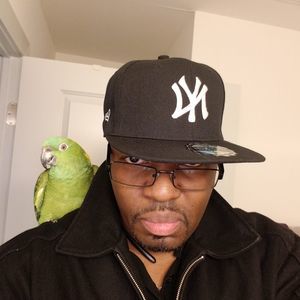 Meet your Posher, Derrick